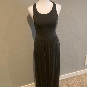 NWT Dark Gray Beeson River Maxi Dress with Pockets, Size Small